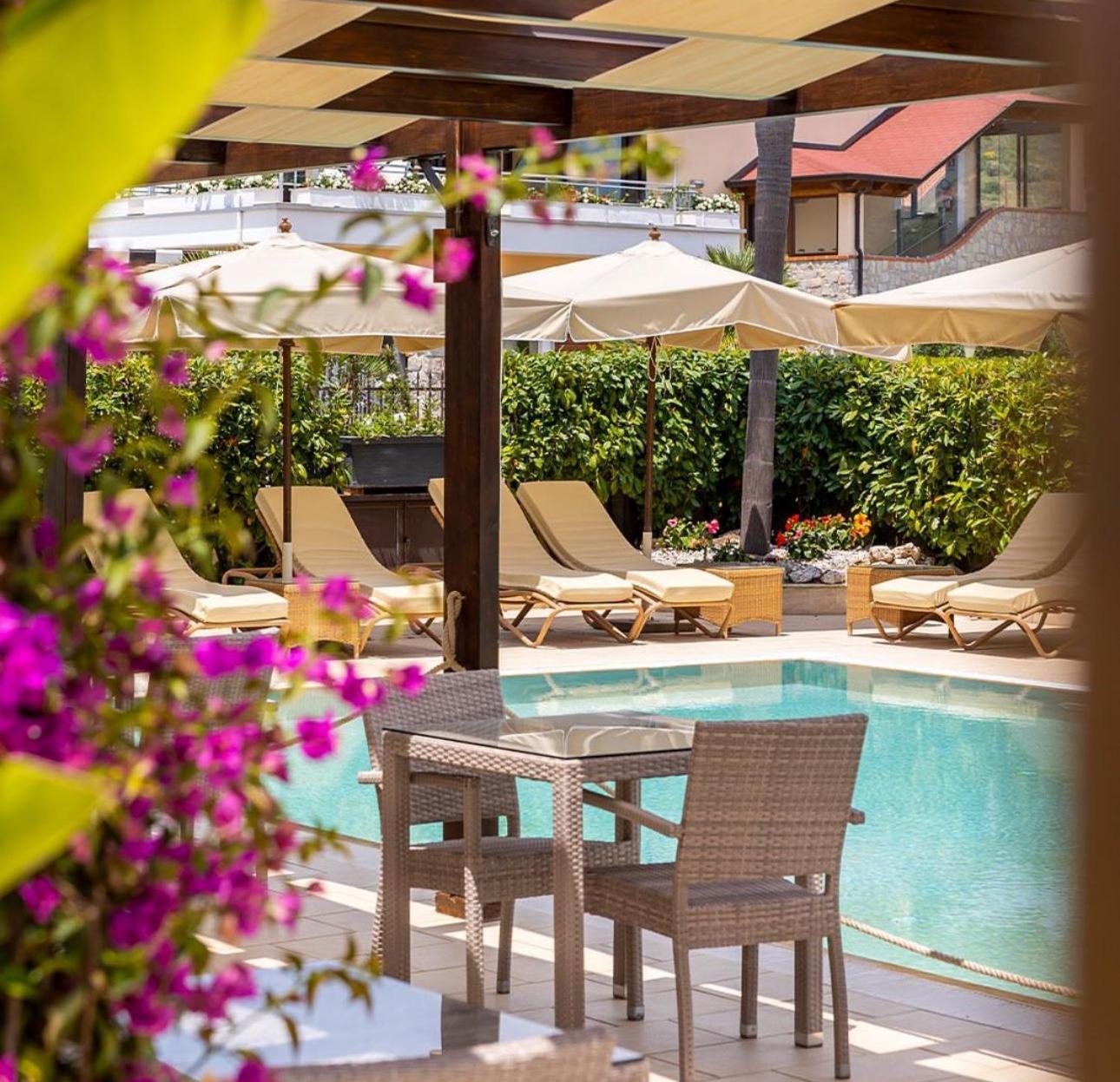 אשאה Rumi Boutique Hotels&Spa Only Adults מראה חיצוני תמונה